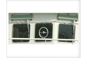 Gạt nước buồng lái tàu (Clear view Screen and window wiper)